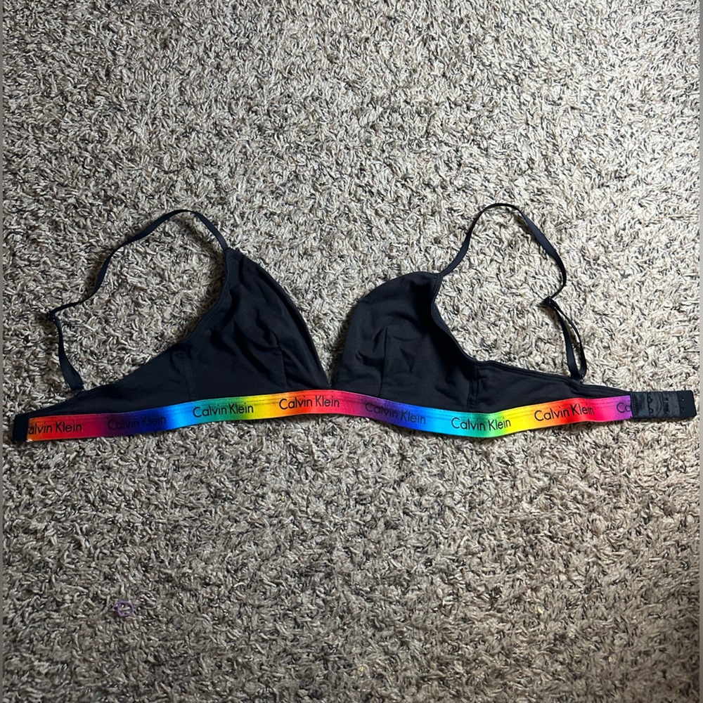 Women’s Cavin Klein Bra